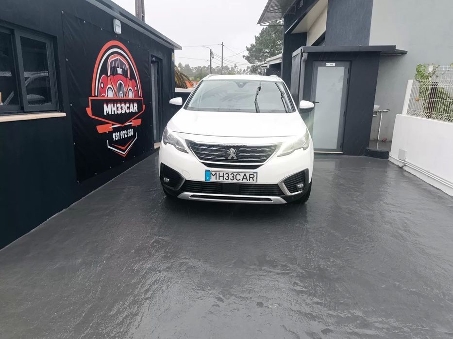 Peugeot 5008 PureTech 130 Stop & Start Allure Pack