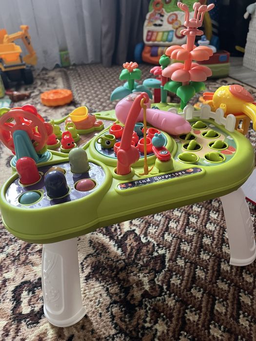 Інтерактивний стіл, ігровий дитячий центр , розвиваюча іграшка