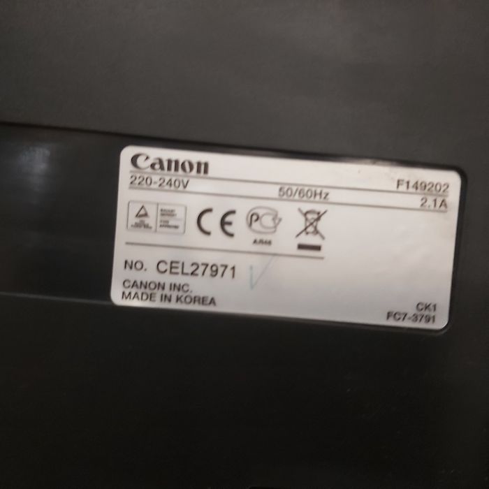 МФУ Canon MF4018