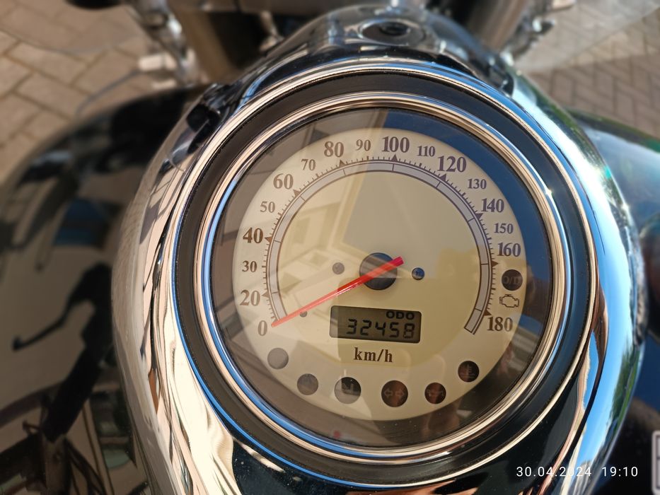 Мотоцикл чоппер Yamaha Royal Star