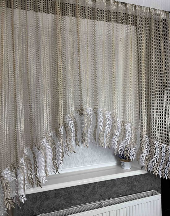 фіранка арочна тюль для кухні пошита на тасьмі