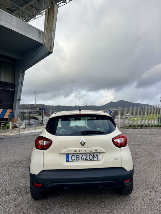 Renault Captur TCe 90