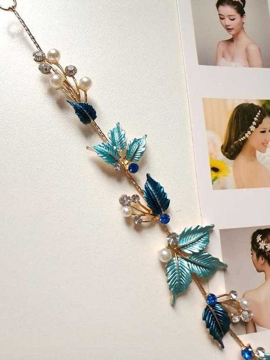 Діадема гнучка для волосся листочки