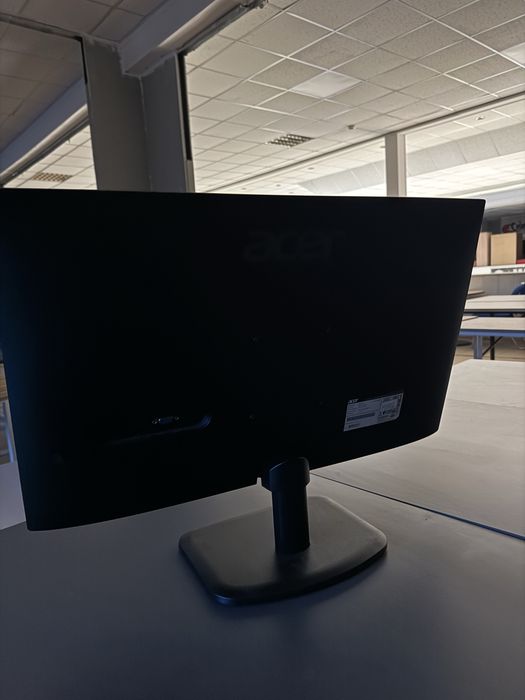 монітор Acer 24 та 27 дюймів