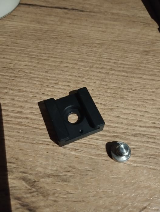 Adapter montażowy - sanki ISO do Gimball FeiyuTech