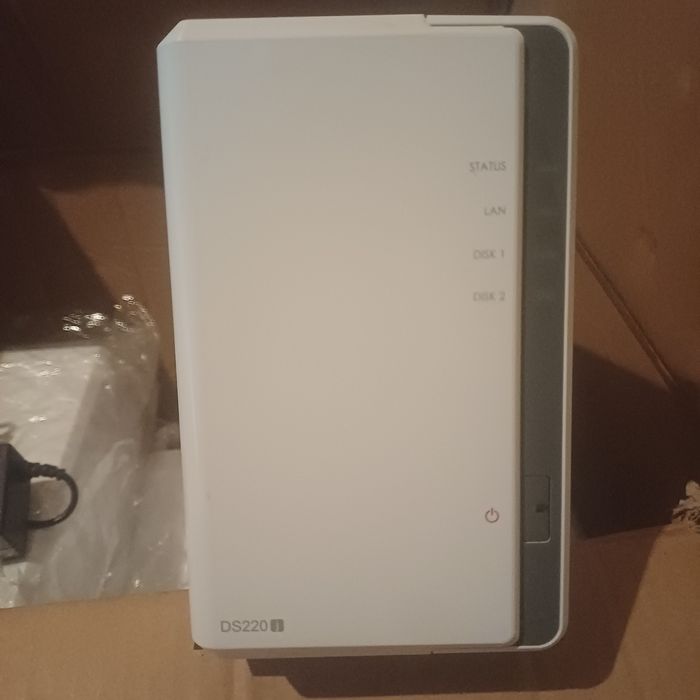 Мережеве сховище Synology DS220j на 2xHDD