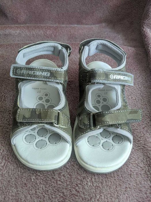 Босоніжки для хлопчика Chicco 27 р