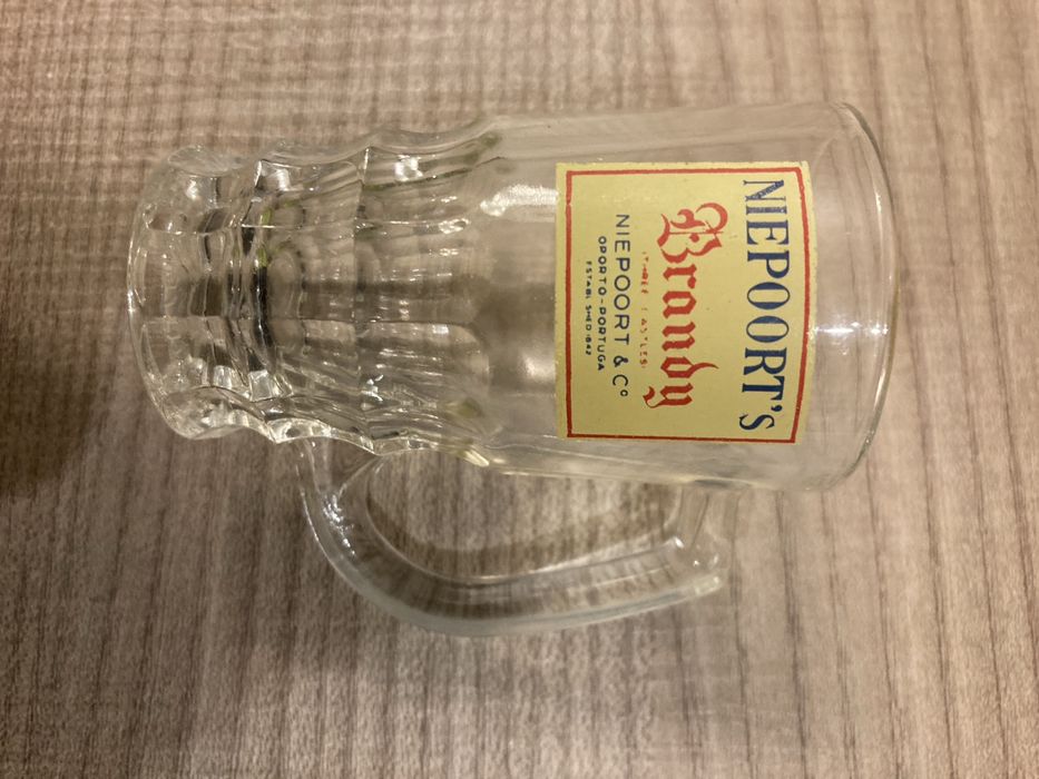 Copos de Licor, Novos