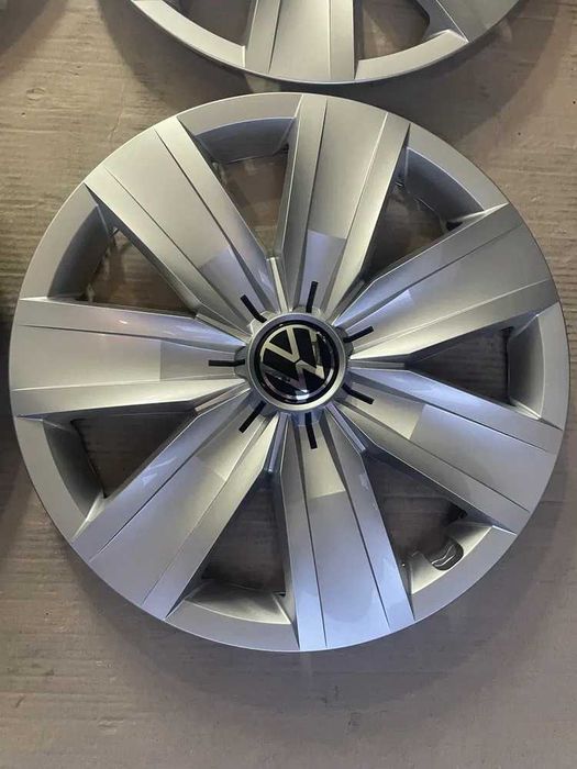 Продам Оригінал Ковпаки R16 VW Group VW Passat B7, Caddy, Golf, Jetta,Touran !