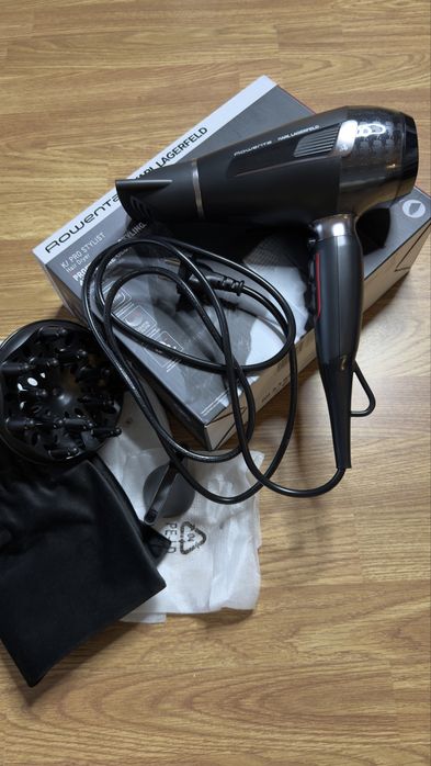 Фен Rowenta Karl Lagerfeld Pro Stylist CV888LF0 з насадками