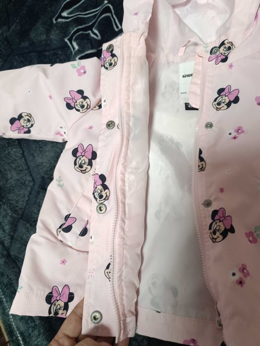 Куртка вітровка дівчинка