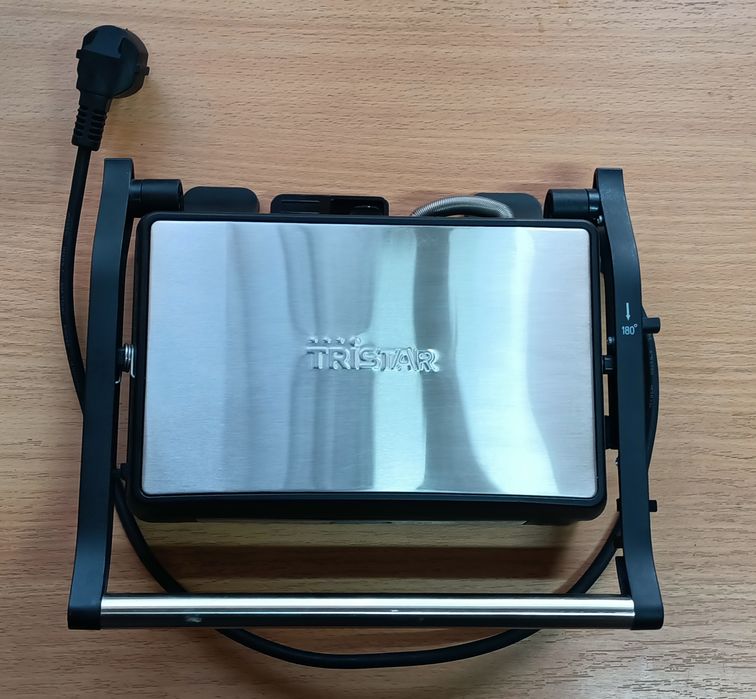 Kontaktowy Grill elektryczny Tristar