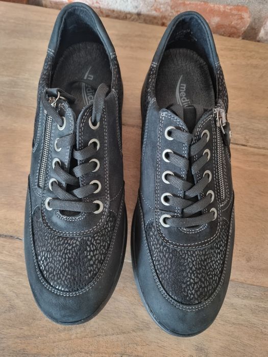 Czarne sneakersy Medicus * Nowe