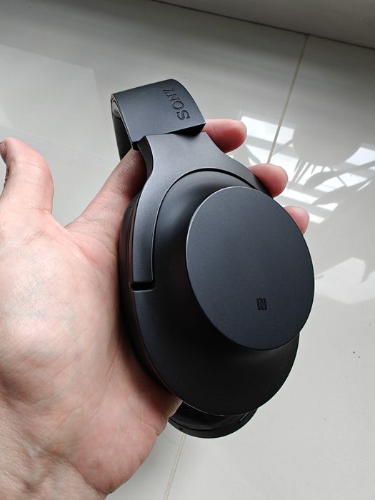 Słuchawki nauszne bezprzewodowe bluetooth SONY MDR-100ABN z ANC i redu