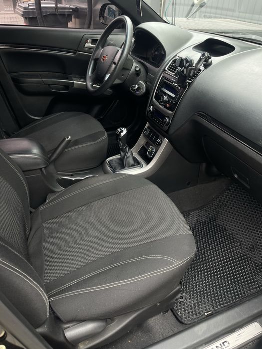 Geely Emgrand EC7 2013