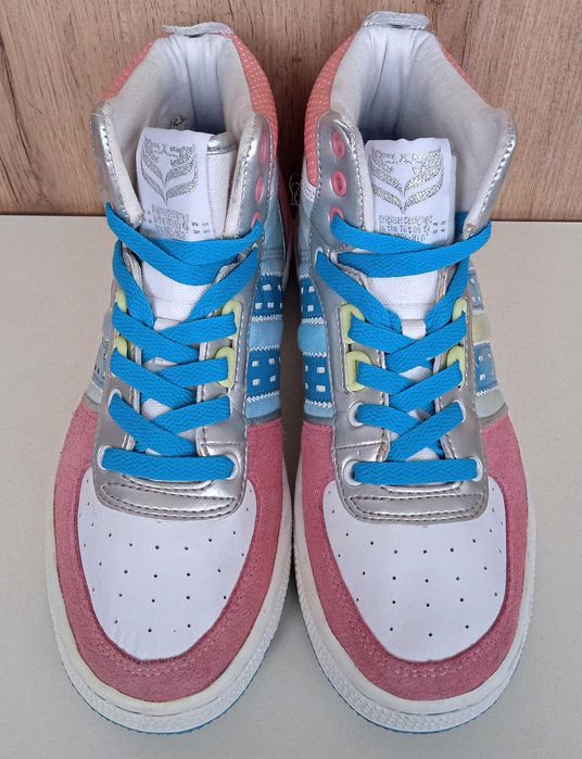 Нові замшеві кросівки, утеплені кеди, жіночі хайтопи, осінь зима, р 38