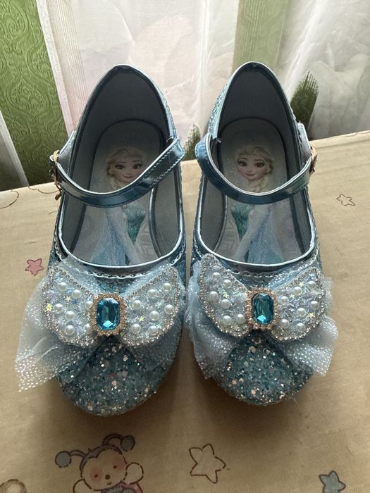 Туфли Эльзы для праздника