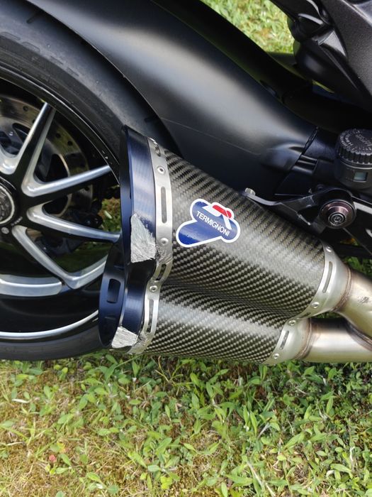 Ducati Diavel 1200 Carbon / Termignoni / Carbon / wyjątkowy wygląd