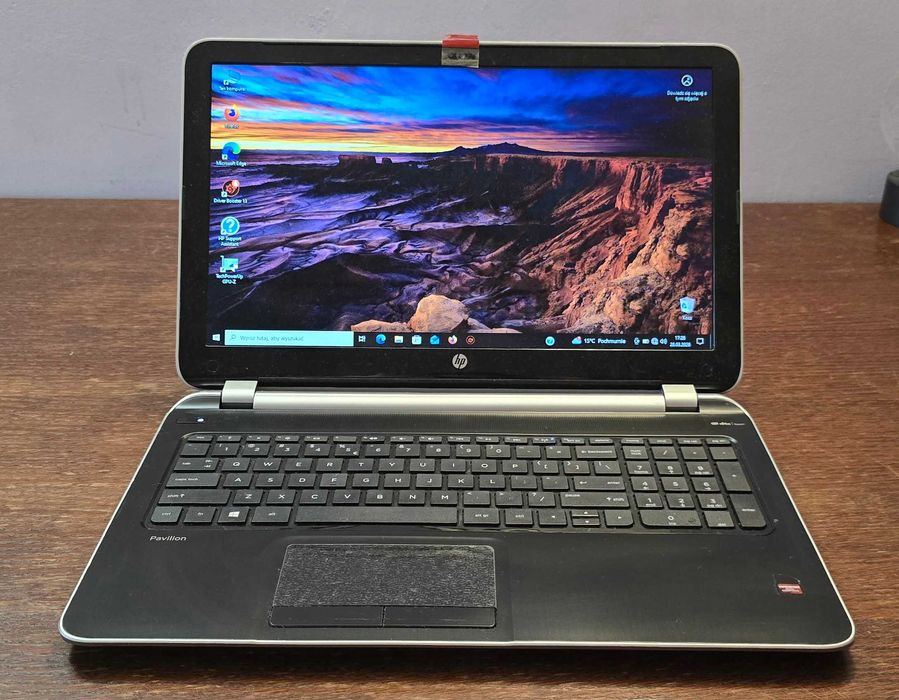 Hp Pavilion 15-no51so/AMD A6/8gb/240gb ssd/radeon 1gb/zasilacz