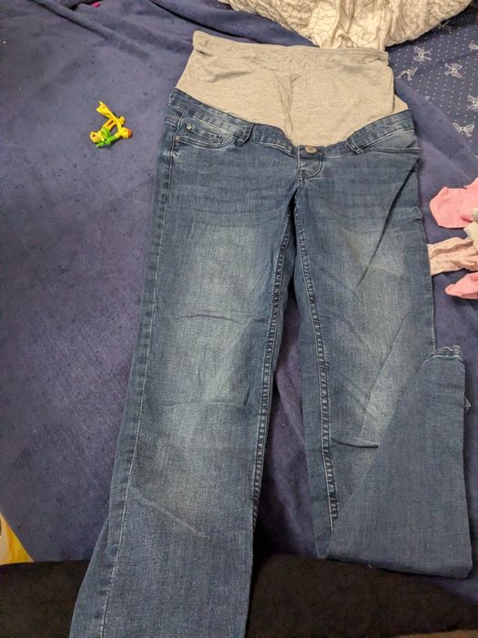 Джинси для вагітних