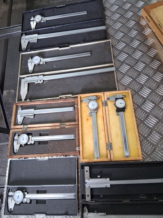 Vendo Lote de 11  paquimetros com varias medidas