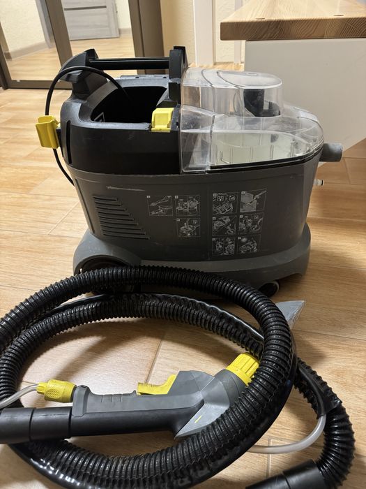 Пилосос миючий Karcher Puzzi 8/1 професійний