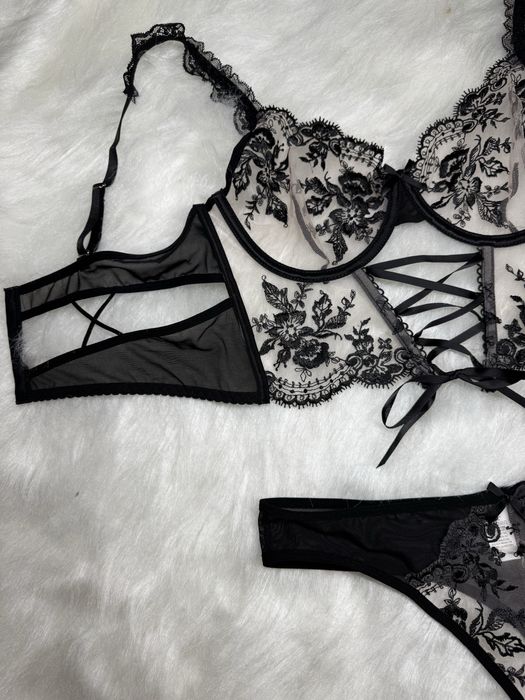 Розкішний мереживний комплект білизни | Premium quality