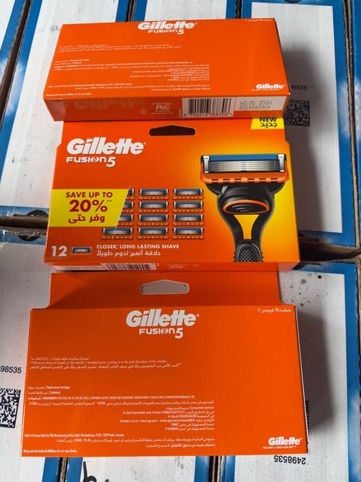 Станки и кассеты для бритья Gillette ассорти