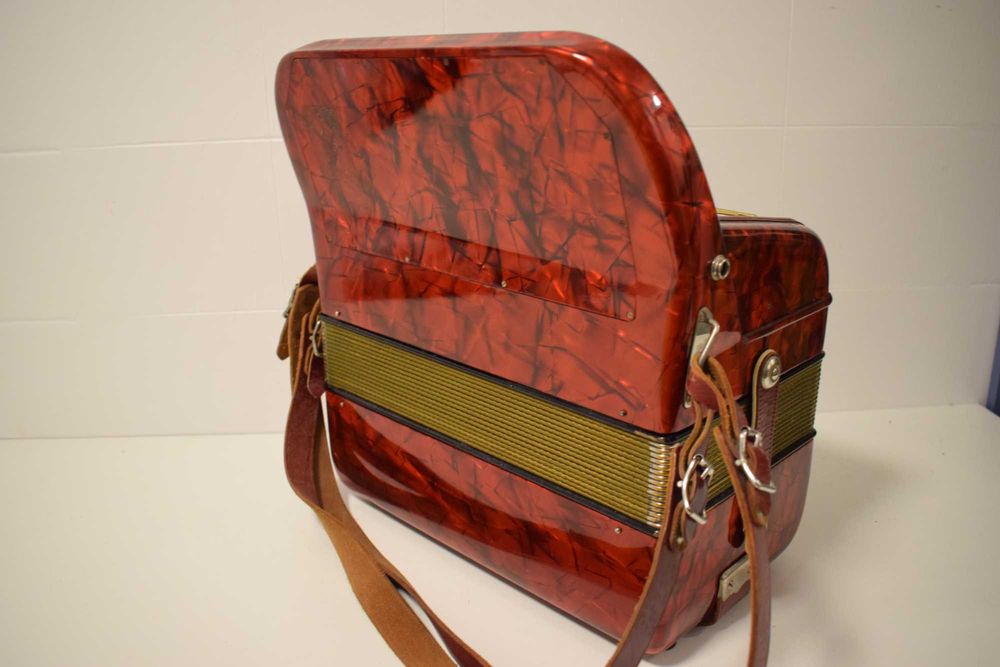 Acordeao Hohner Picolo  2 Voz.  N. 243