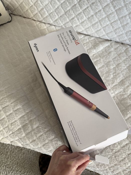 Продам Dyson airwrap I.D. HS08