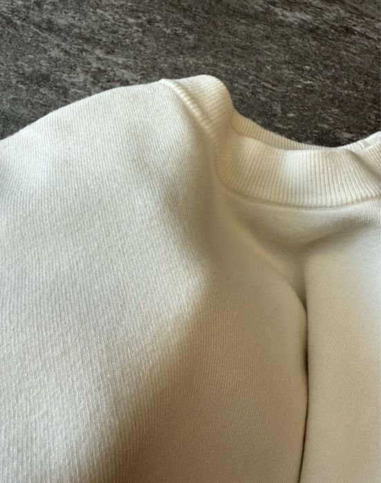 Светер жіночий бренду Mango