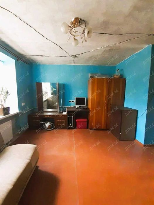 Двокімнатна квартира в Микільському.