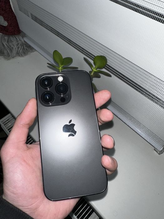 Продам iphone 14pro 128