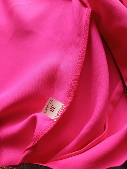 Sukienka różowa rozmiar 38 elegancka