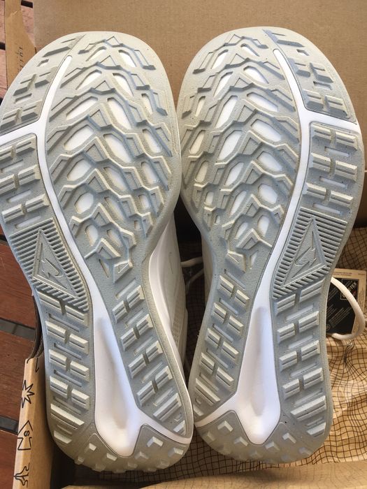 Кроссовки Nike- оригинал новые