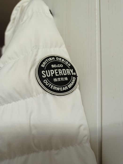 Kurtka puchowa damska Superdry