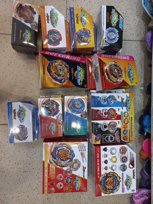 Бейблейд, беи , набір беїв, арена для бейблейда асортимент в Житомирі