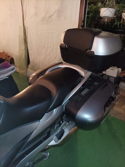 BMW RT 1200 com Viseira Elétrica e Malas
