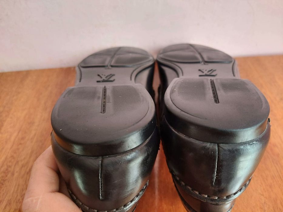 Макасини Louis Vuitton оригінал



Розмір по бірці: 8 

Замір по стел