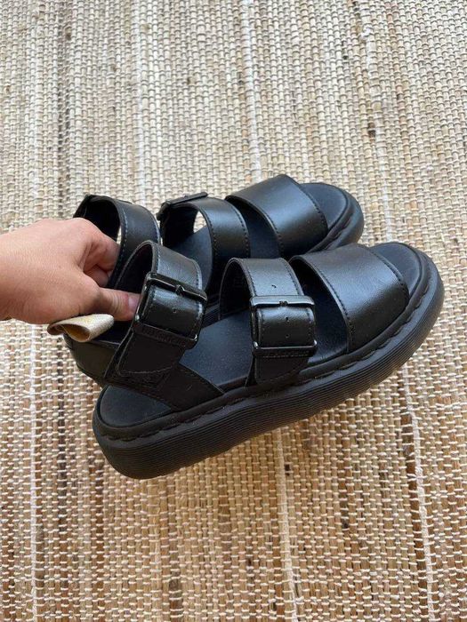 Сандалії босоніжки жіночі dr. martens gryphon vegan black 36 розмір