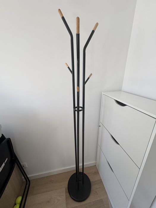 Cabide de pé JOM