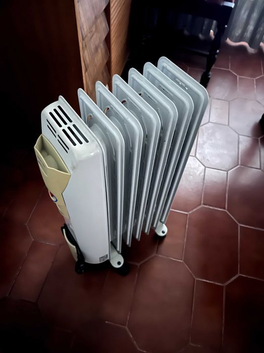 Aquecedor a óleo