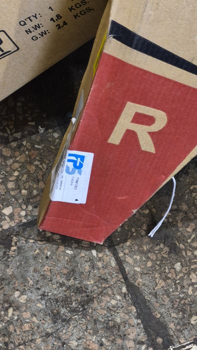 Продам крило ліве на VW Passat CC