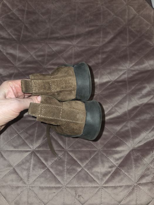 Взуття весна/осінь 33 розміру zara and Clark's