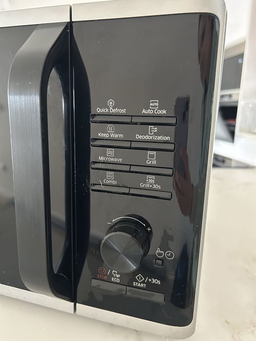 Micro-ondas Samsung com Grill