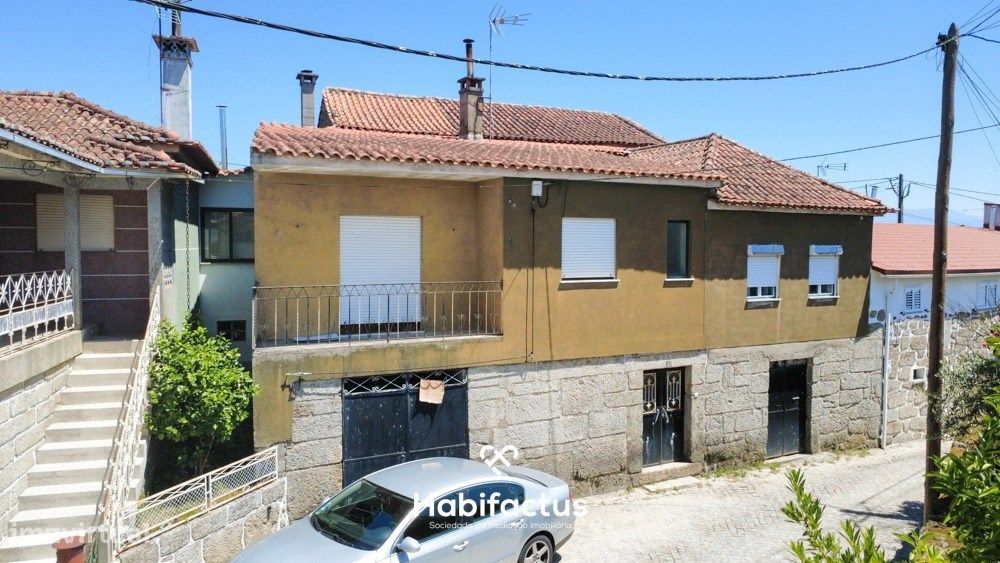Moradia T3 para a venda Junto à Zona Histórica de Cabanas de Viriato -