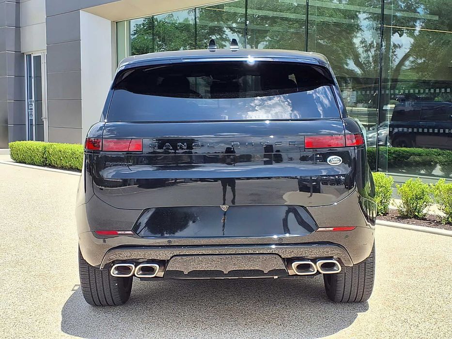 Land Rover Range Rover Sport      2023