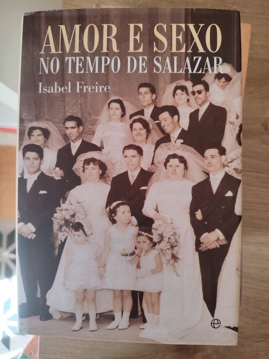 Livros diversos acerca de António Salazar