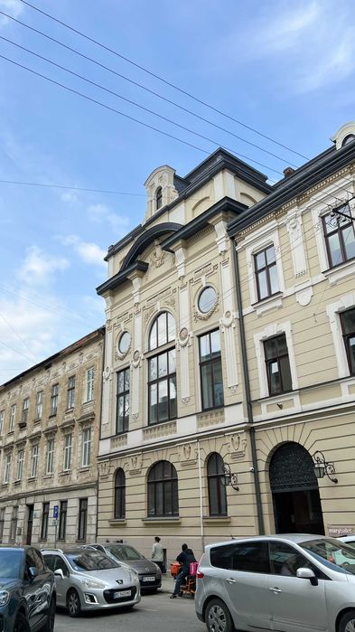 Оренда танцювального залу Центр