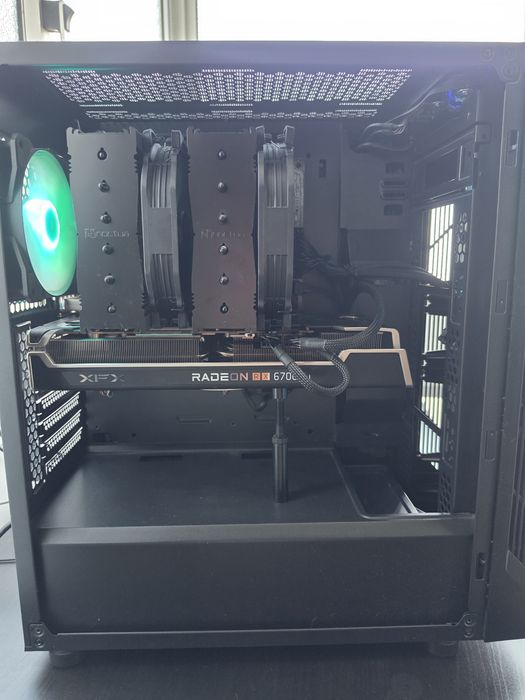 PC Gaming Ryzen 5 3600 + RX 6700 XT